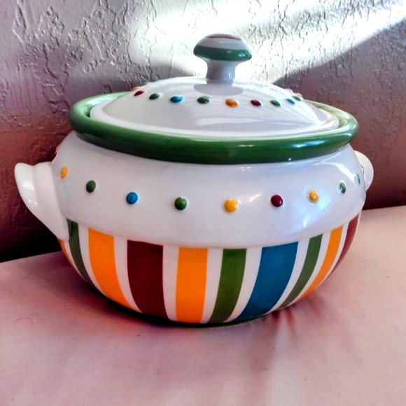 Celebrating Home Bean Pot - Picture 2 of 4